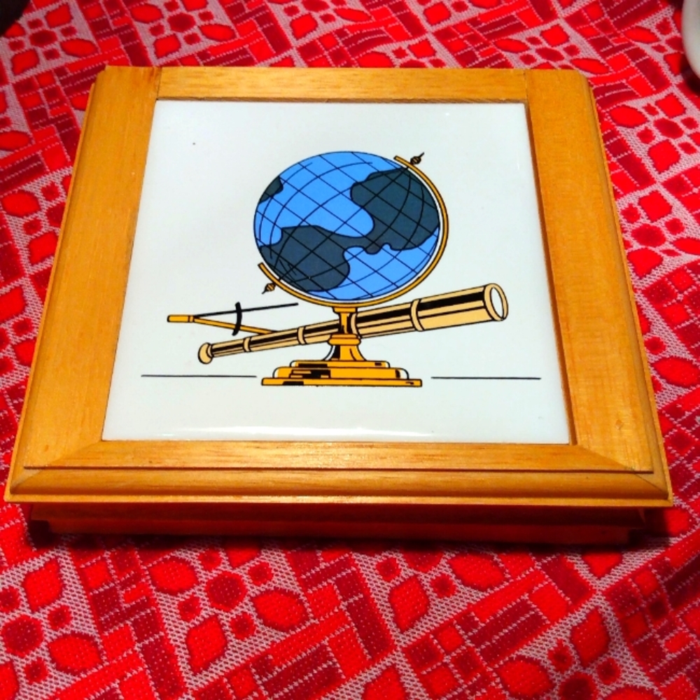 cute card box tile top